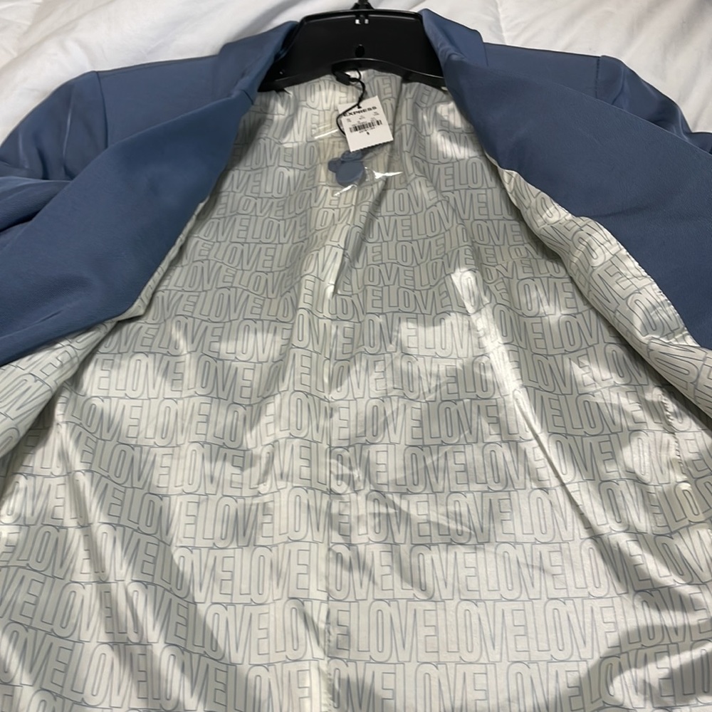 Express pantsuit - Picture 7 of 16